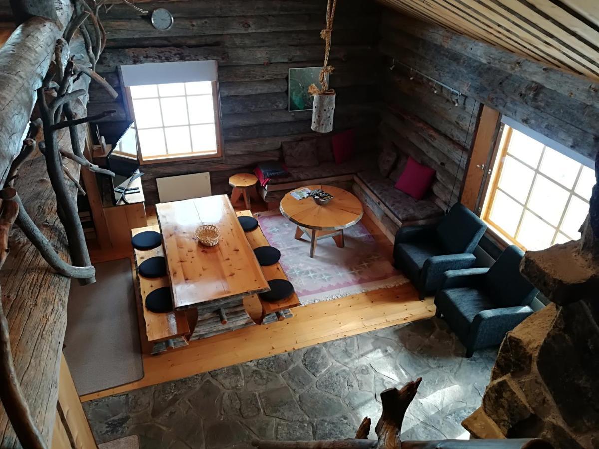 Logwood Chalet Луосто Екстериор снимка