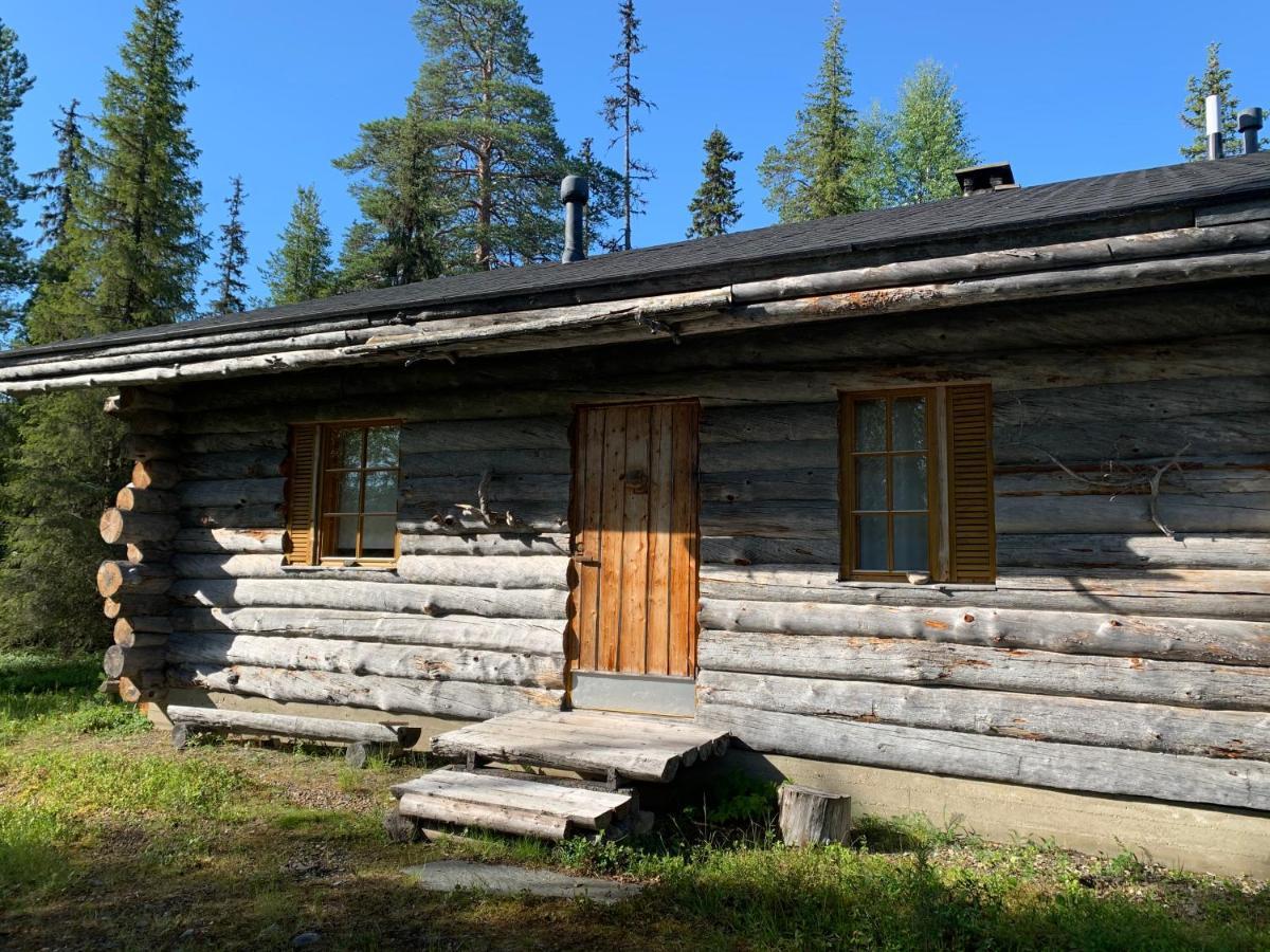 Logwood Chalet Луосто Екстериор снимка